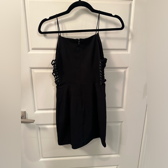 SUPERDOWN Jaylene Strappy Side Dress in Black - Picture 3 of 4